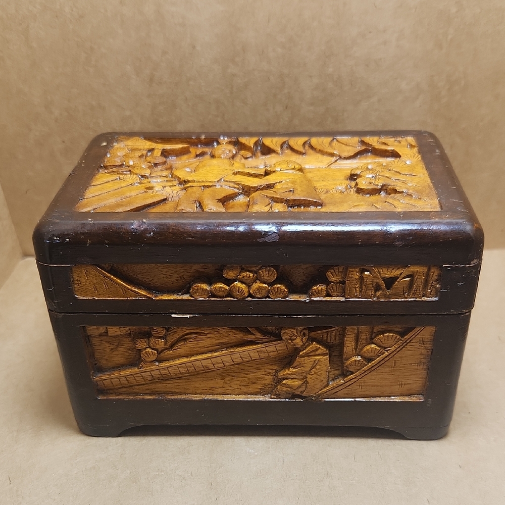 ***SALE 3 for $20*** Vintage Carved Wooden Box